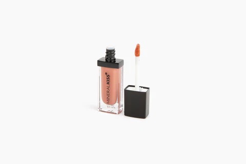 Mineral Kiss Focused Nude Matte Lipstick